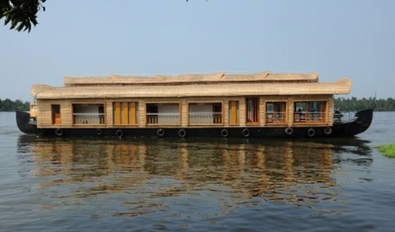 Hotel VXL Holidays, Alleppey 1